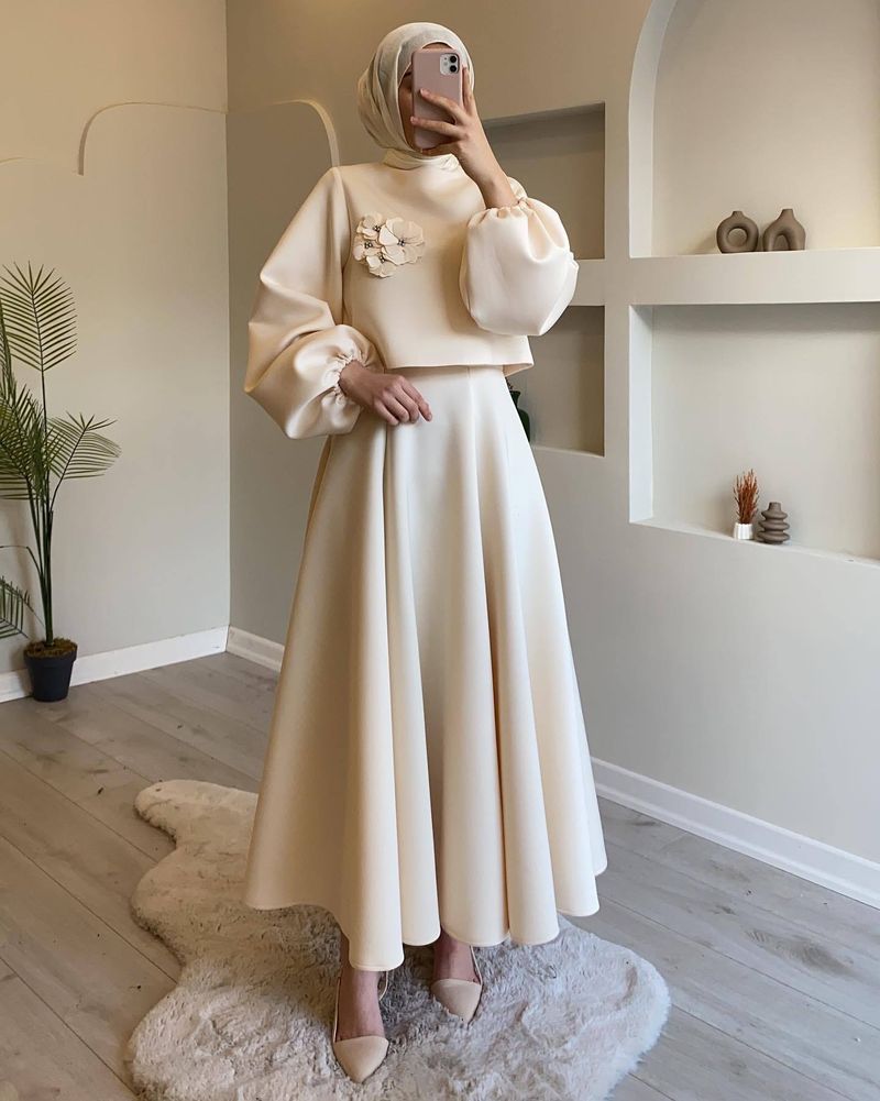Middle East Dubai Spot 2024 New Fashion Loose Lantern Long Sleeved Flower Top Dress Women's Skirt Two Piece Set_voghion.com