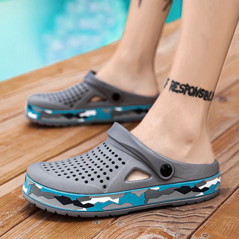 Women's Shoes Men's Sandals And Slippers New Summer Hole Shoes Outdoor Non Slip Trendy Korean Summer Seaside Vacation Beach Shoes Thick Sole_voghion.com