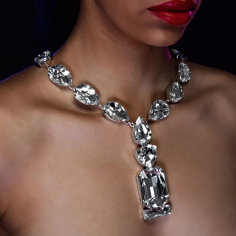 Trending Waterdruppel Persoonlijkheid Overdreven Koningin Accessoire Ketting_voghion.com