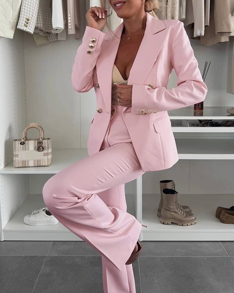 Damenbekleidung Set aus Slim Fit Blazer und Schlaghose – Professioneller rosa Anzug mit metallischen Knöpfen, Bürokleidung aus Polyester für Business Casual_voghion.com