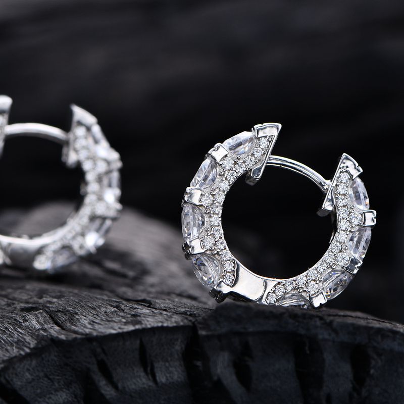 Orecchini a bottone con zirconi hip hop per uomo e donna, design geometrico, accessori unisex in stile punk galvanizzati di alta qualità_voghion.com