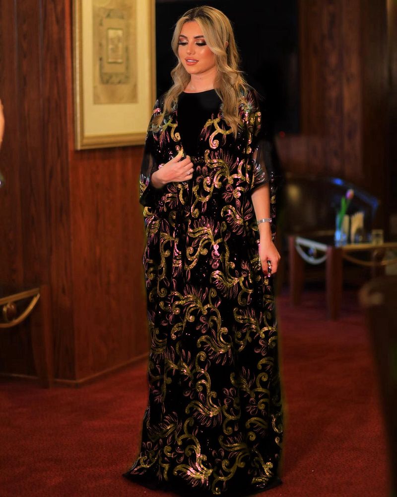 Vêtements pour femmes Robe à fleurs à paillettes lourdes Robe de costume trois pièces Robe avec ceinture_voghion.com