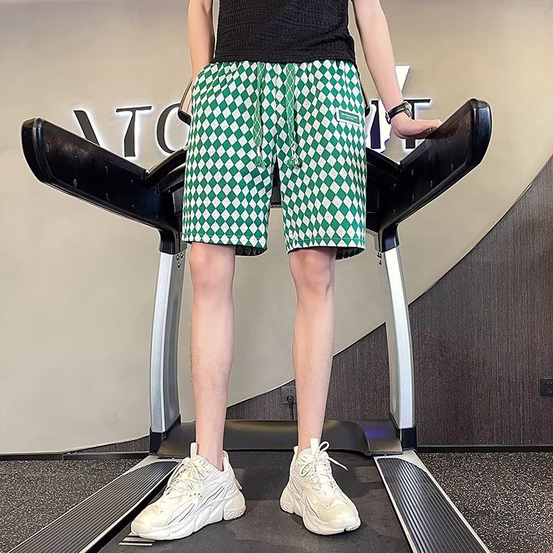 Fashionable shorts for men, brand, internet celebrity, diamond shaped checkered pentagonal summer casual half cut trendy_voghion.com