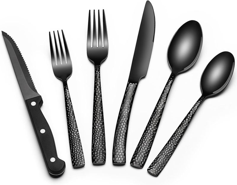 24-Piece Black Silverware Set with Steak Knives, Black Flatware Set for 4, Food-Grade Stainless Steel Tableware Cutlery Set,_voghion.com