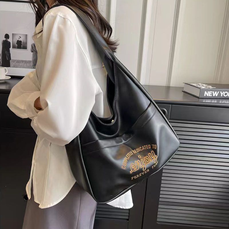 Borsa a tracolla singola grande capacità in pelle PU ricamata autunno/inverno 2024 con tracolla larga da donna_voghion.com