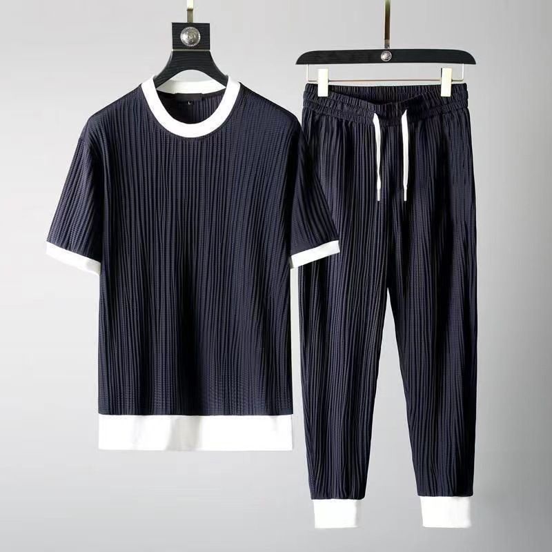 men's clothing Summer Thin Ice Silk Sports Men's Color Matching Pleated Large Size T-shirt Nine-point Pants Casual Two-piece Set_voghion.com