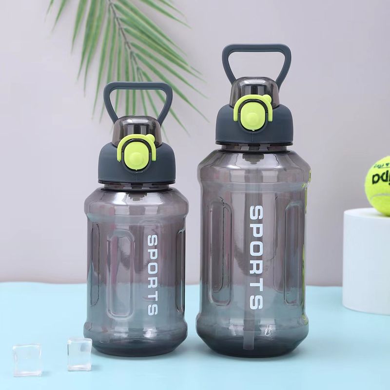 Home & Garden Grote capaciteit Ton vat Ton beker Outdoor sport waterbeker met handvat Draagbare voedselveilige pc-materiaal waterbeker_voghion.com
