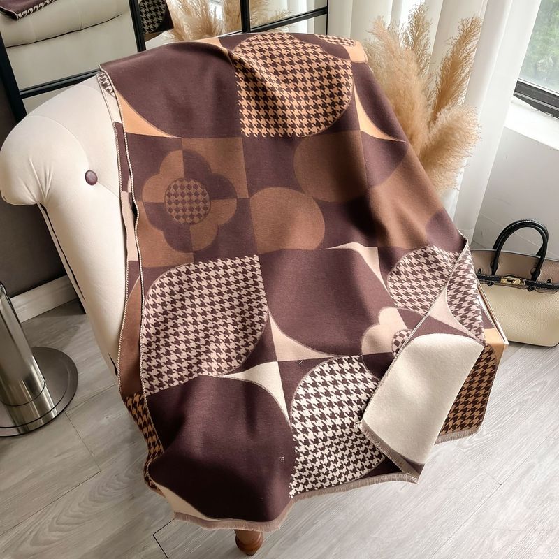 Korean autumn and winter Thousand Bird Grid geometric pattern splicing flower fashion versatile commuting_voghion.com