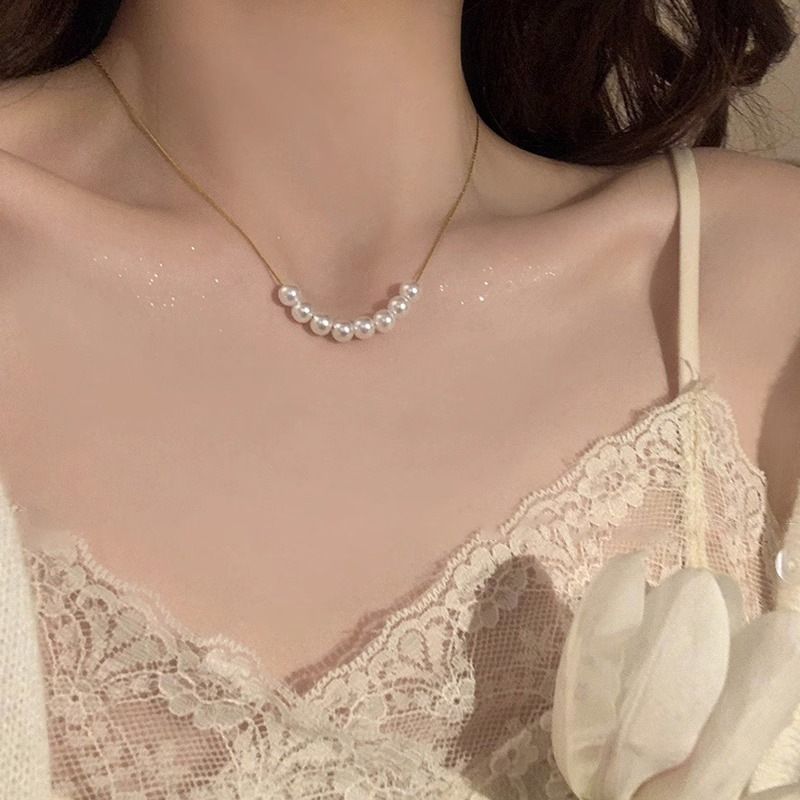 Perlenperl Halskette fir Fraen 2023 neie Stil liicht Luxus Nisch Design Schléissebeenkette_voghion.com