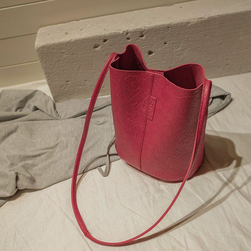 New Bucket Suede Oil Leather Handbag Crossbody Women's Large Capacity Shopping Bag_voghion.com
