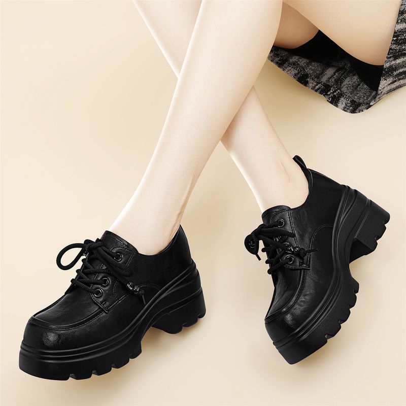 Leichte Lofer-Schuhe für Damen mit mittelhoher, dicker Sohle, die zu jedem Outfit passen._voghion.com