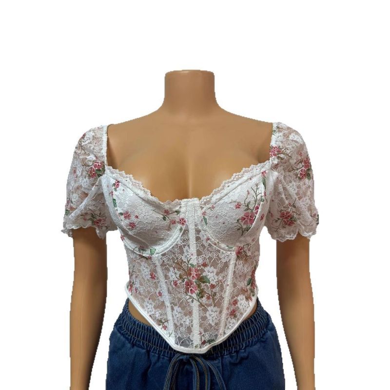 Vêtements pour femmes style fille chaude sexy dentelle fleur perspective arête de poisson manches courtes hauts irréguliers pour femmes_voghion.com