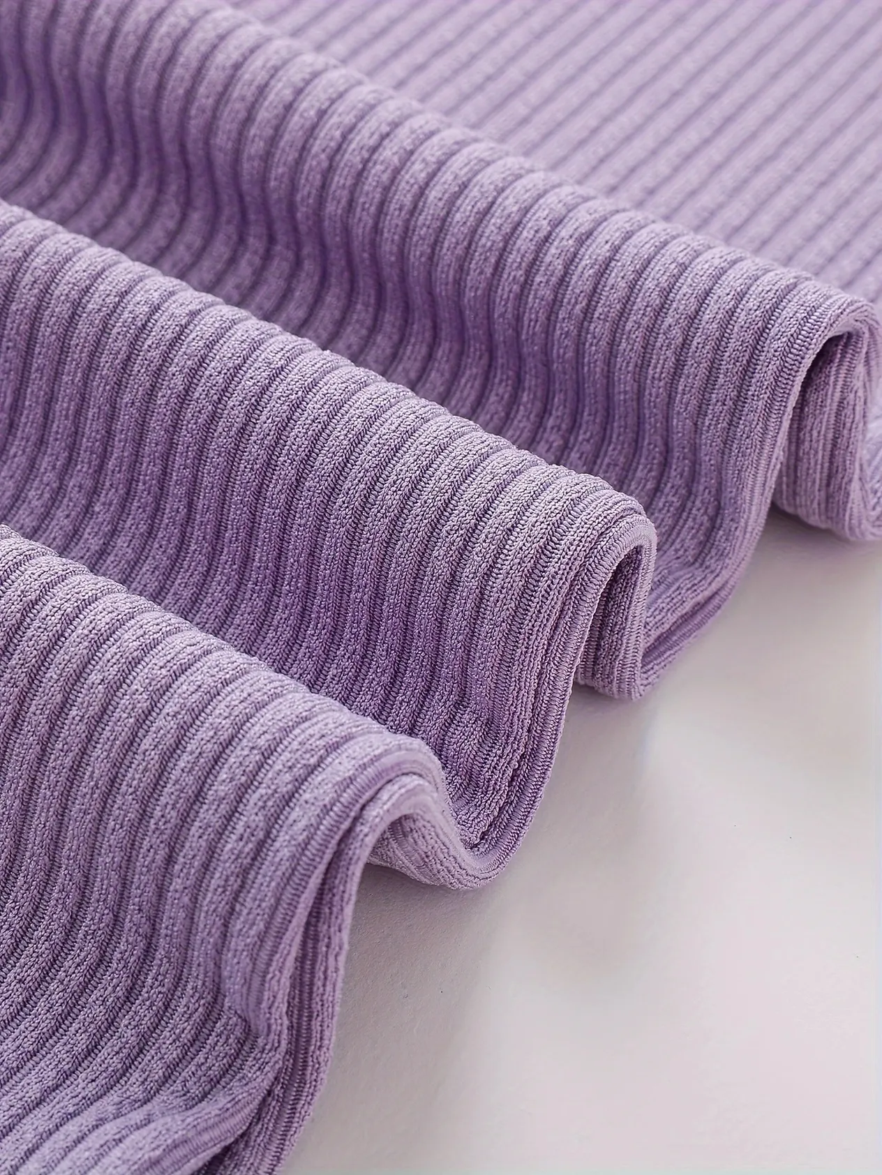 Women's Sports Leisure Yoga Micro Horn Straight Tube Slim Fit And Hip Lifting Pants_voghion.com