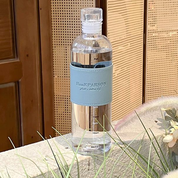 Neuer stylischer, tragbarer Trinkbecher mit Strohhalm, großem Fassungsvermögen und Skala für Büroangestellte – ideal für Mädchen_voghion.com