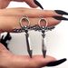 Orecchini pendenti con spada gotica orecchini a pipistrello stile alternativo_voghion.com