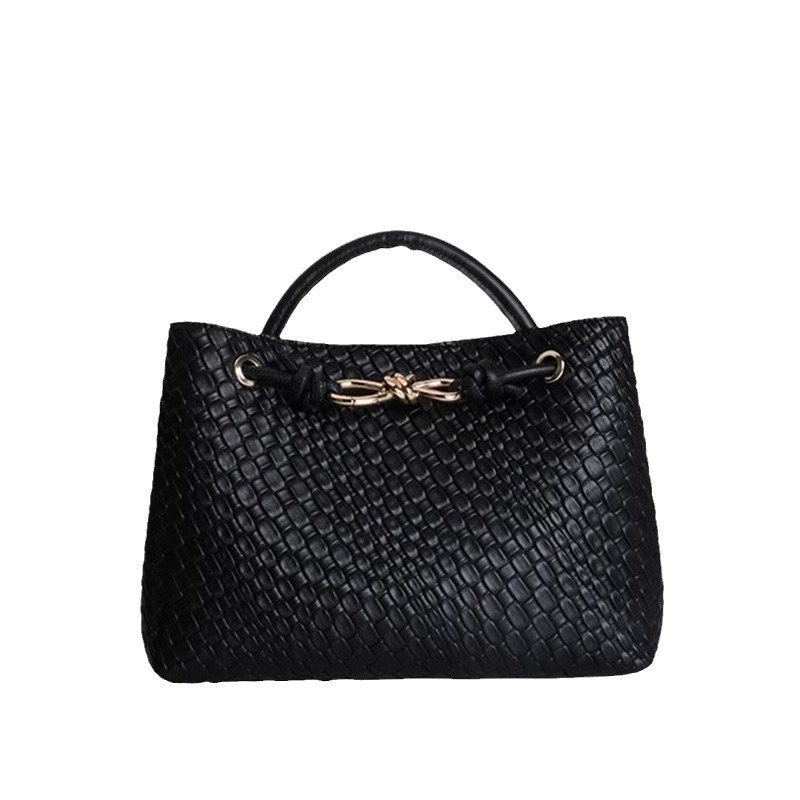 Design 2025 New Metal Rope Buckle Woven Tote Single Shoulder Handheld Large Capacity Women's Bag_voghion.com