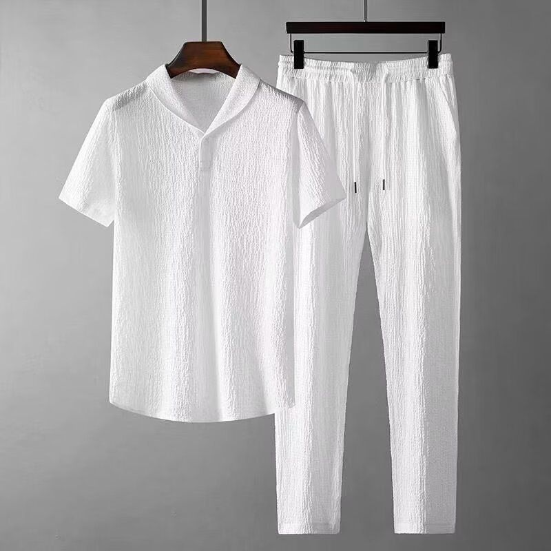 Trendy Ice Silk Wrinkle Casual für Männer im Sommer, dünne kurze Ärmel, große gerade Beine, sportliches zweiteiliges Set_voghion.com