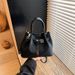 Handbag For Women 2025 New Autumn Winter Niche Super Popular Exquisite Vintage Single Shoulder Versatile Crossbody_voghion.com