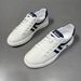 Herrenschuhmarke Echtes Leder Casual Weiß Europäische Waren High-End Herren Sport Nische Low Top Board Schuhe Trend_voghion.com