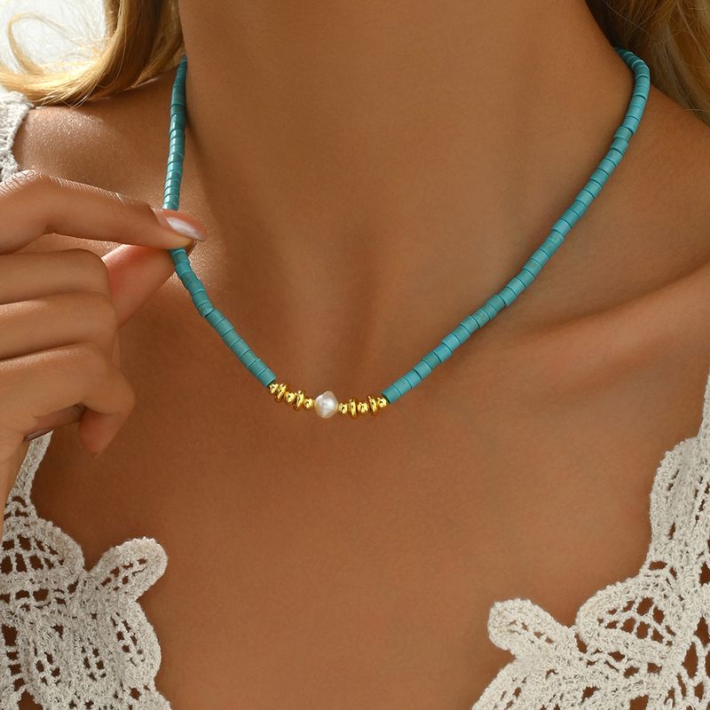 Women's niche palace style long collarbone chain with personalized pearl string design, high-end necklace, versatile_voghion.com