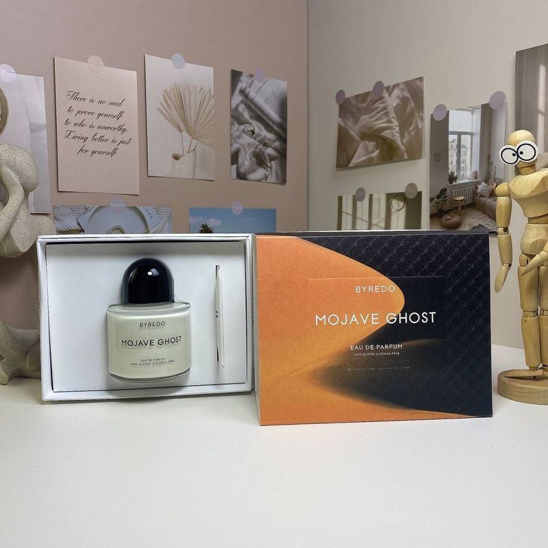 Byredo Mojave Ghost Sans Alcool Fără alcool, Notă neutră, Note florale lemnoase, Bază de apă, 100 ml_voghion.com