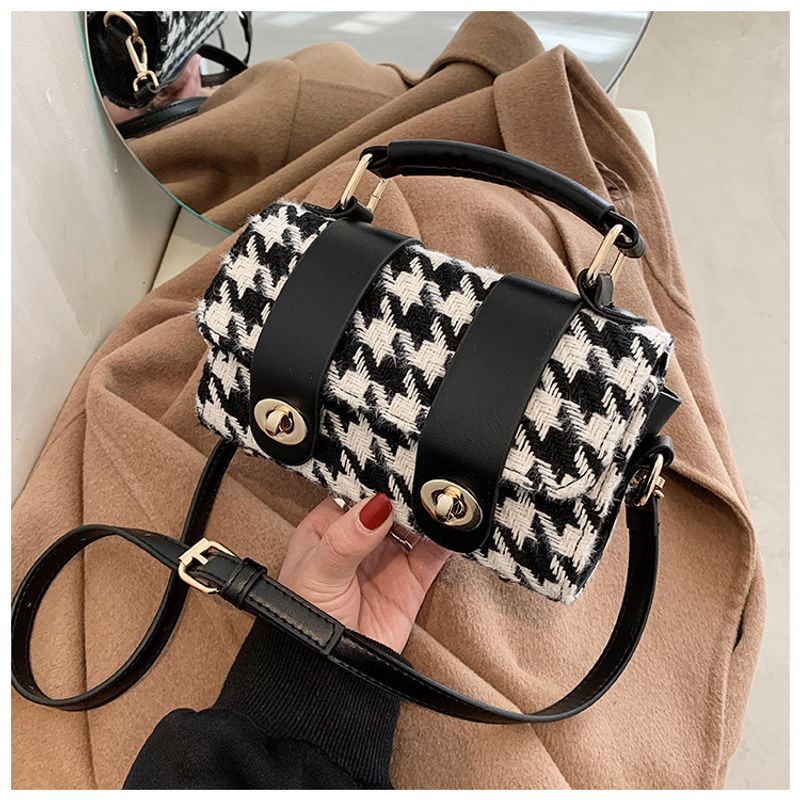 Nuevo bolso de hombro tipo bandolera de tweed de moda Otoño/Invierno bolso cuadrado pequeño de cartero de mano_voghion.com