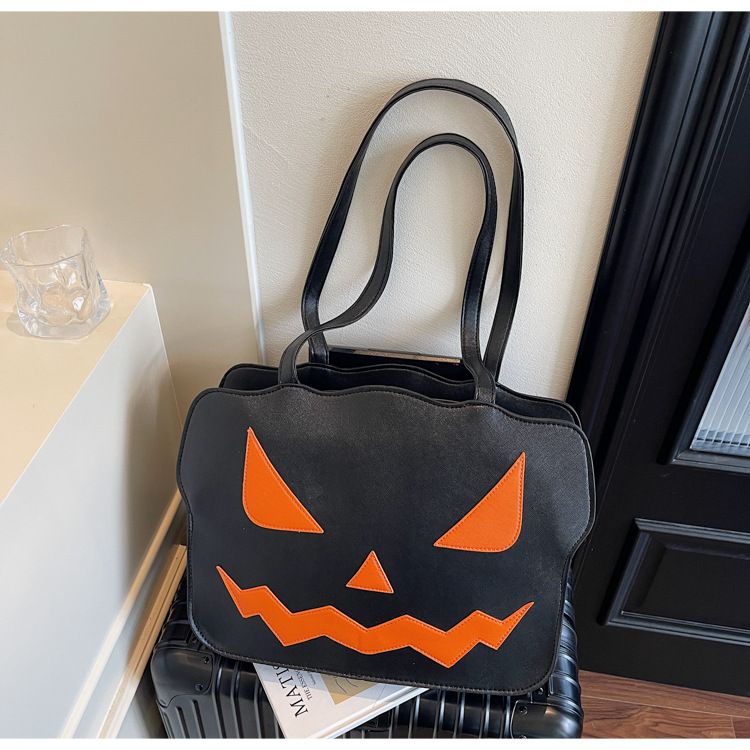 Borsa a tracolla grande con motivo zucca di Halloween per donna_voghion.com