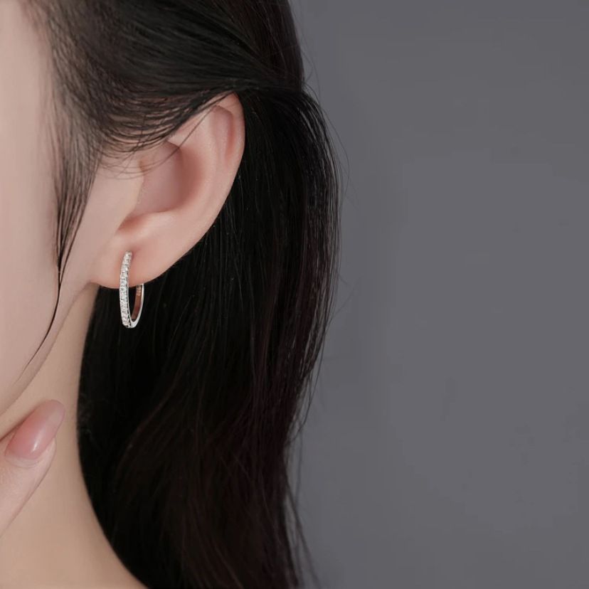 Orecchini in argento con moissanite, orecchini a fila di diamanti, semplici e alla moda, lusso leggero, orecchini a fila completa di moissanite_voghion.com