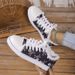 European And American Foreign Trade Large Size Flat Graffiti For Women 2025 New Ethnic Style Lazy Canvas Shoes_voghion.com