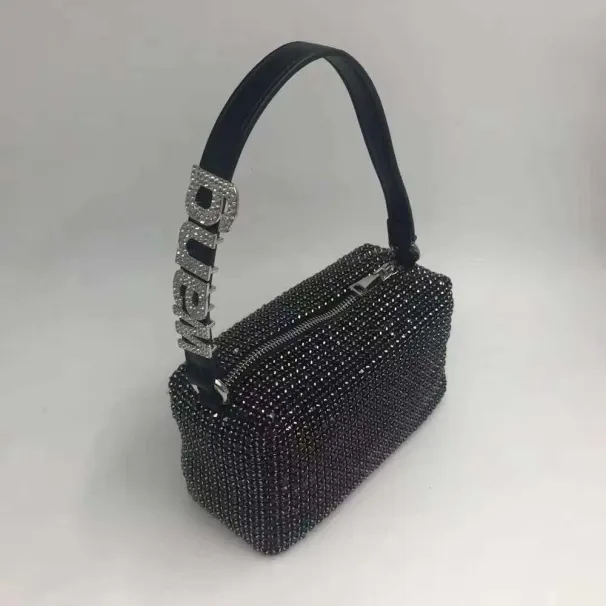 Borsa a tracolla con pochette tempestata di diamanti, modello minimalista, modello 2025, nuova borsa estiva da donna con texture lucida e strass_voghion.com