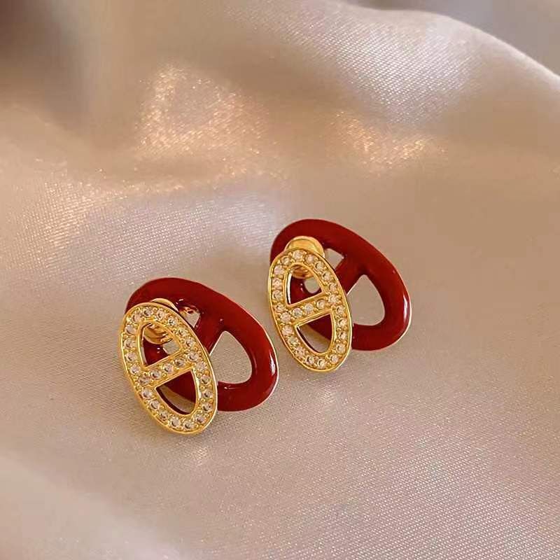 Women's earrings retro niche design double-layer micro-paved zircon pig nose shape creative earrings, light luxury and high-end earrings_voghion.com