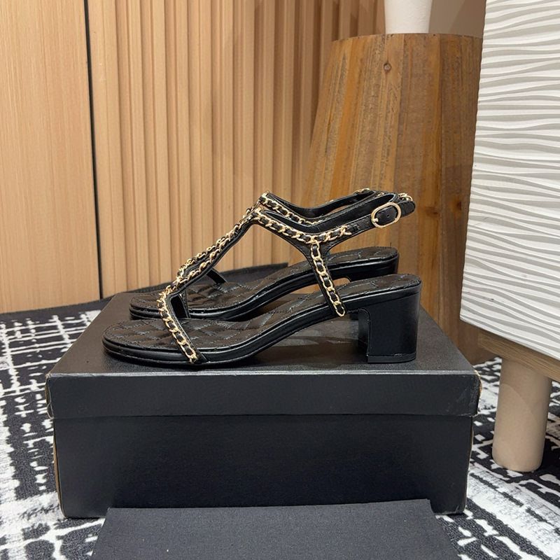 Sandalias de verano de tacón grueso con correa de metal y cadena, estilo Forst, para mujer, con hebillas pequeñas y cierre de hebilla._voghion.com