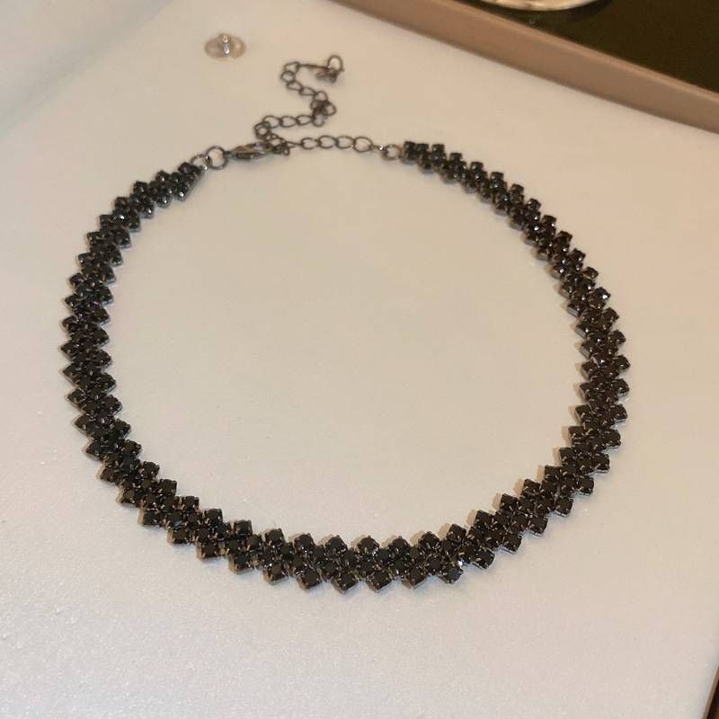Collier ras du cou avec coutures en diamants, collier tendance de personnalité de célébrité, collier design de niche de mode_voghion.com