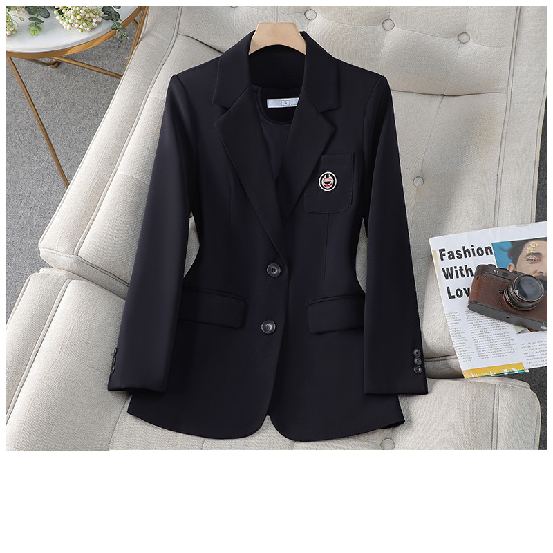 Vêtements pour femmes Veste de costume pour femmes vêtements de printemps tempérament petite nouvelle conception niche mode décontractée petit costume_voghion.com
