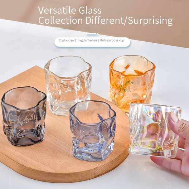 Dryckesartiklar Creative Twist Cup Ins High Value Special Formed Aurora Glass Water Cup Whiskyglas Fashionabel souvenir_voghion.com