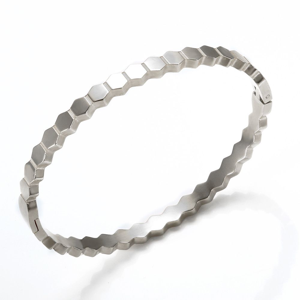 Madinga paprasta apyrankė, galvanizacija, neblunkanti deimantinė žvaigždės formos apyrankė, atitinkanti asmenybę iš nerūdijančio plieno_voghion.com