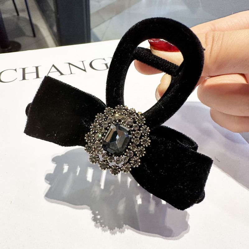 Pince à nœud en velours style strass pour femmes, pince à tête arrière premium, clip de requin, demi-queue de cheval, fascinateur, automne/hiver_voghion.com
