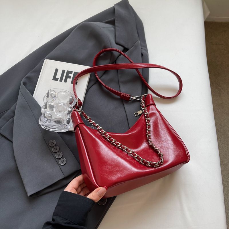 2024 New Simple And Fashionable Korean Edition Underarm Bag Work Commuter Crossbody Bag Large Capacity Versatile Leisure Tote Bag_voghion.com