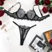 Intimo da donna, reggiseno a triangolo piccolo e sottile, perizoma, completo intimo da donna_voghion.com