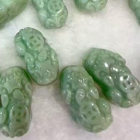 Pendente in giada Ruyi, moneta in giada verde Pixiu del Myanmar, bestia mitologica per uomini e donne, ornamento da appendere._voghion.com