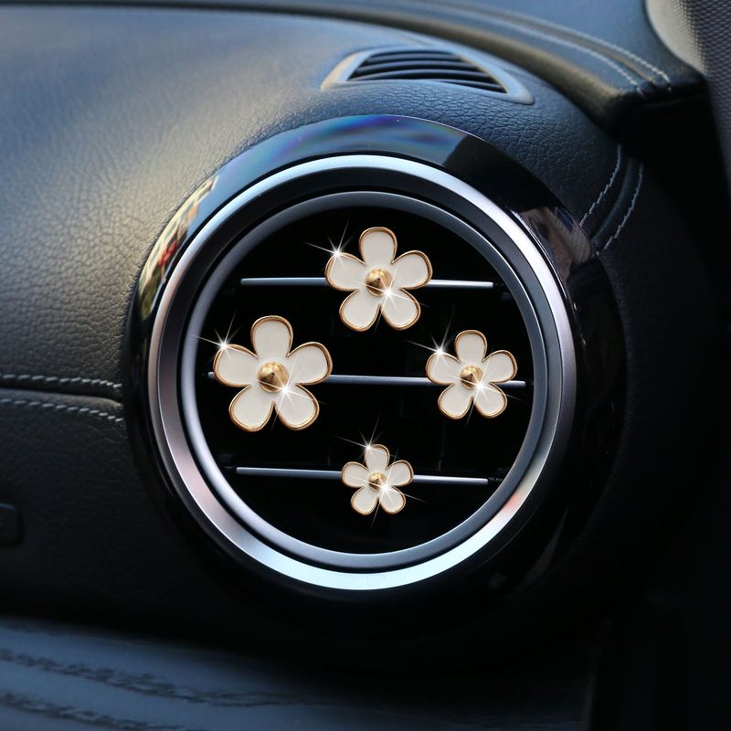 Small chrysanthemum car perfume jewelry alloy small Daisy five-petal flower car air outlet perfume decoration clip_voghion.com