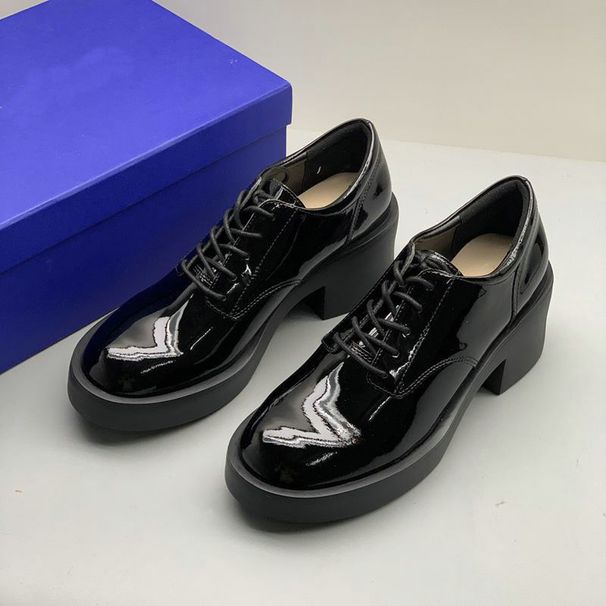 Pra Thick Sole Patent Leather Triangle Logo Women's 2025 Autumn New Slip-On British Style High Heel Single Shoes_voghion.com