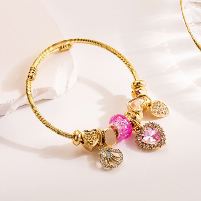 Bracciale in acciaio al titanio Bracciale a forma di farfalla con cuore d'amore per donna Braccialetti di lusso a prova di acqua in metallo Accessori per gioielli da donna_voghion.com