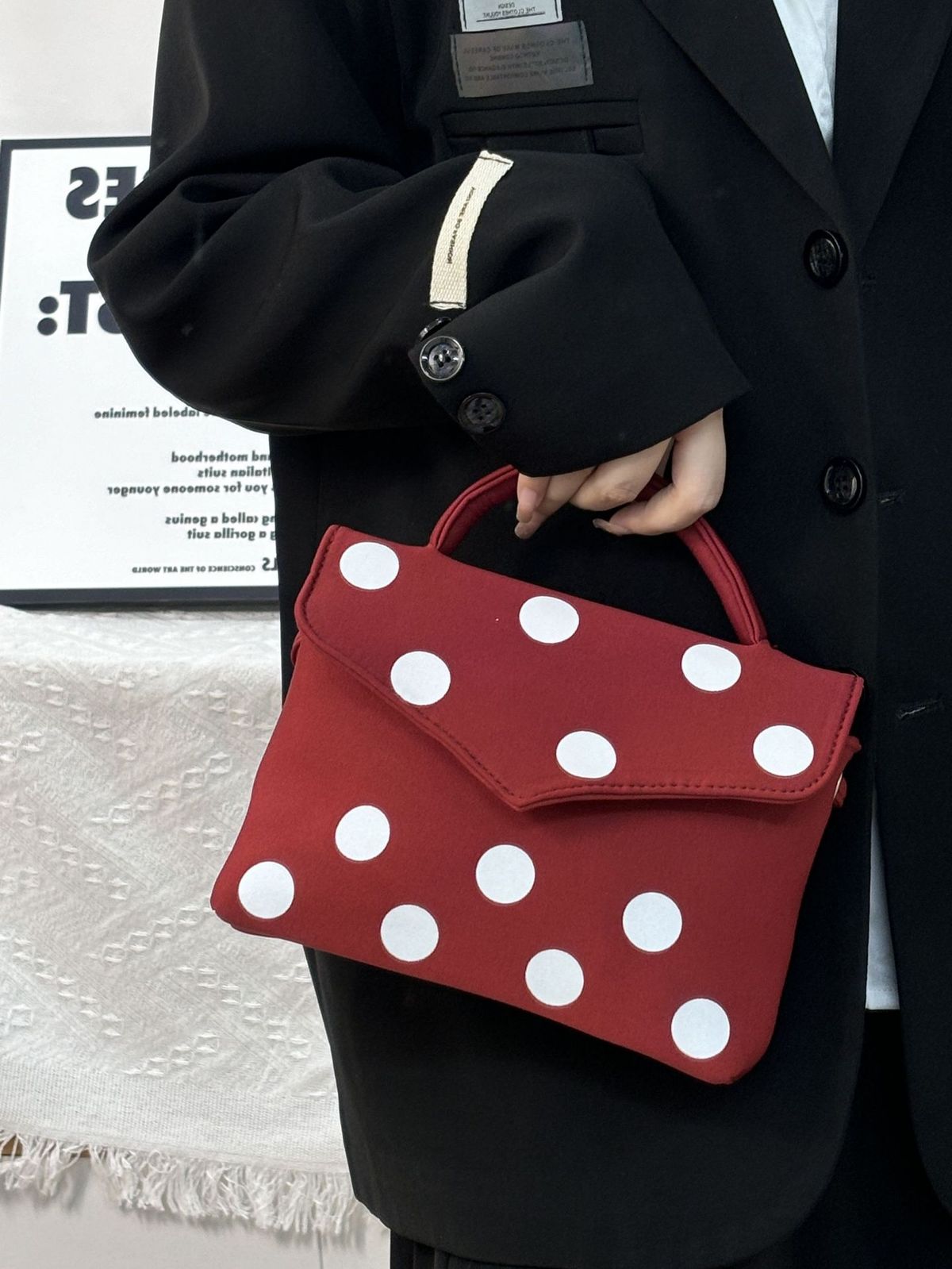 square Scarf 2025 Spring And Summer New Sweet Cool Underarm Shoulder Large Capacity Crossbody Bag Fashion Versatile_voghion.com