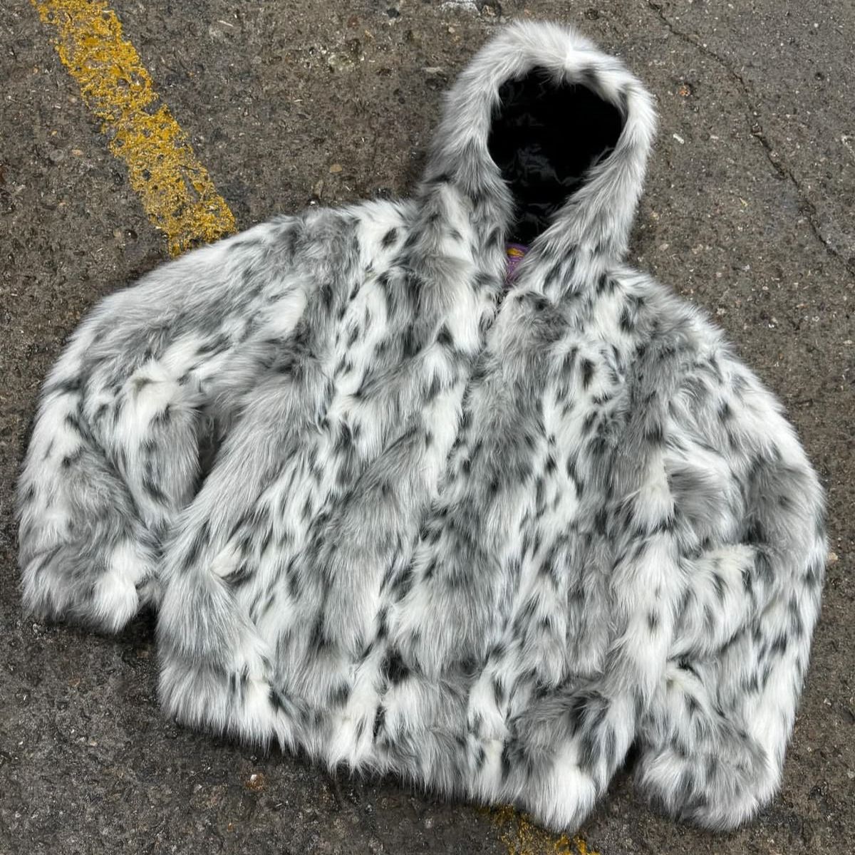 Cappotto lungo unisex in peluche - Cappotto invernale con cappuccio streetwear, giacca oversize in pile con cerniera (nero e bianco, S-XL)_voghion.com