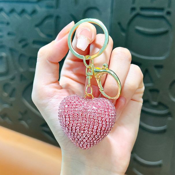 Porte-clés décoratif en forme de cœur avec pendentif de voiture mignon et coloré incrusté de diamants_voghion.com