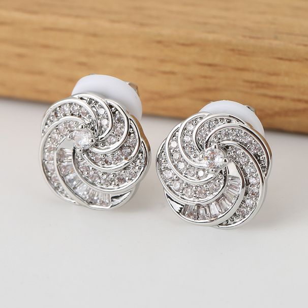 Earrings Temperament High End Zircon Rotating Earrings Trend Light Luxury Earrings Flash Diamond Geometric Non Pierced Ear Clips_voghion.com