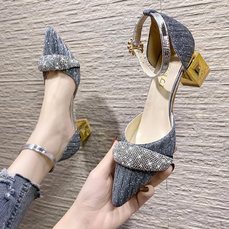 Bling Crystal Wysokie Obcasy Pompy Damskie Eleganckie Perłowe Klamry Kwadratowe Obcasy Buty Ślubne Damskie Szpiczaste Noski Paski na Kostce_voghion.com