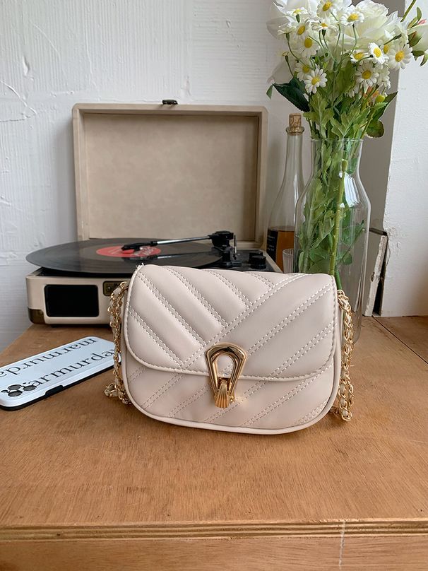 Xiaoxianfen Line Chain for Women's  New Texture and Temperament Desin Sinle Shoulder Crossbody Small Square_voghion.com