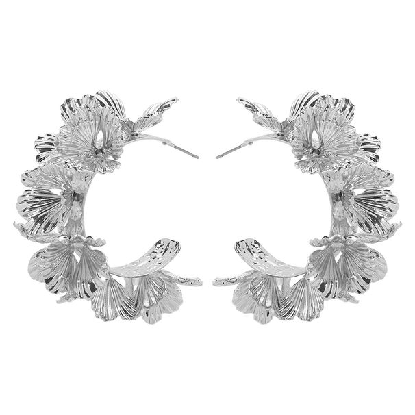 E12887 Orecchini a forma di C in metallo di lusso con luce a forma di fiore impilato 3D di qualità esagerata_voghion.com